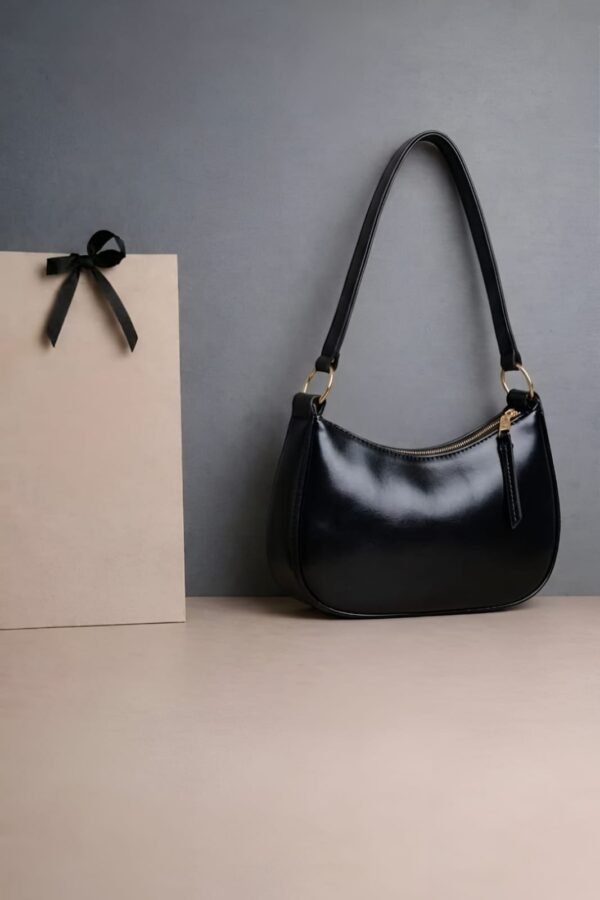 Women's Classic Zip Shoulder Bag | Sleek Everyday Carry